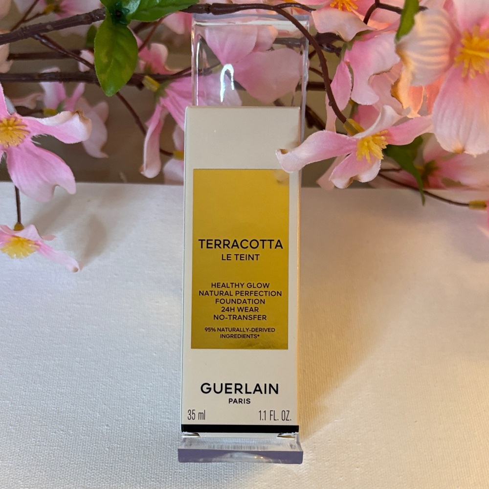 GUERLAIN Terracotta Le Teint Foundation - Yellow Accents